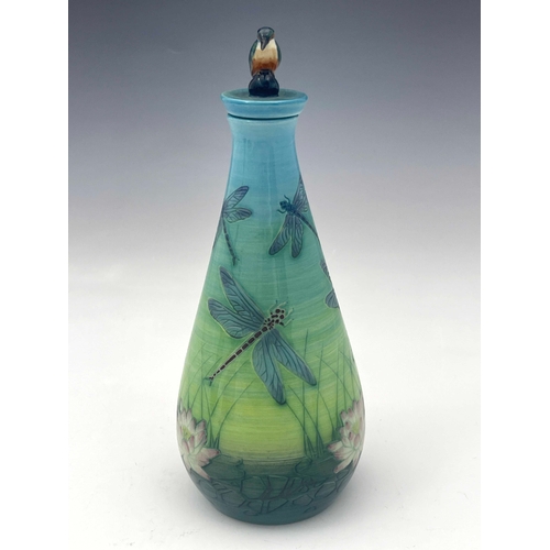 679 - Sally Tuffin for Dennis China Works, a kingfisher flask and cover, tear drop form, 2006, modelling b... 