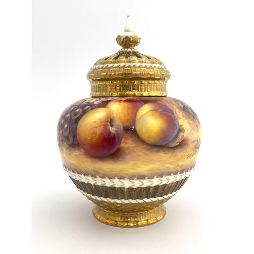 800 - P English for Royal Worcester, a fruit painted pot-pourri vase and cover, late 20th century, decorat... 