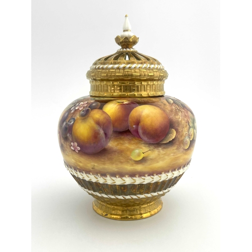 800 - P English for Royal Worcester, a fruit painted pot-pourri vase and cover, late 20th century, decorat... 