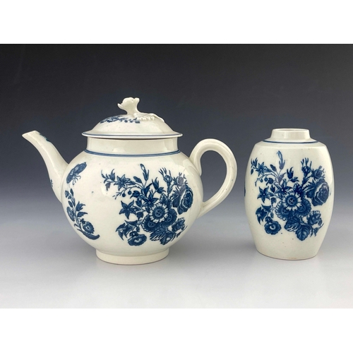 826 - A Caughley blue and white teapot and tea caddy, C mark, circa 1780, Three Flowers pattern to each, t... 