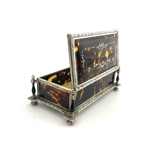 43 - A George V silver and tortoiseshell jewel casket, Charles and Richard Comyns, London 1920, cuboid fo... 