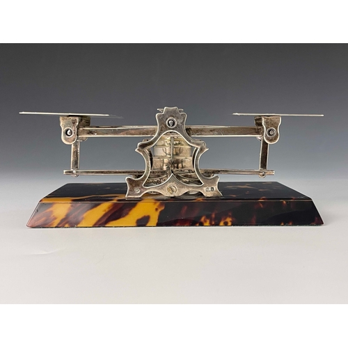 45 - A set of George V silver and tortoiseshell postal scales, George Betjemann and Sons, London 1916, th... 