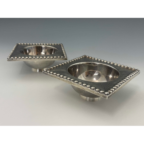 65 - Two Revivalist silver bowls, Brook and Son, Edinburgh 1921 and 1923, facsimile productions of the Ro... 