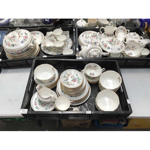 70 - Aynsley Pembroke tea and dinner ware, including tureens, teapot, cups, saucers and plates (3 trays)