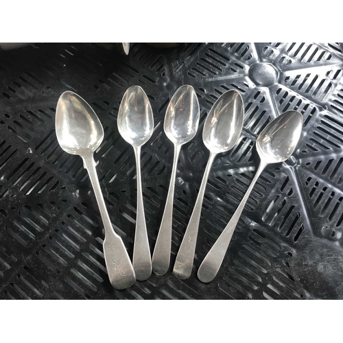 197 - A group of five George III silver tea spoons, including three by Peter, Ann & William Bateman, Londo... 