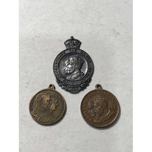 233 - Two Edward VII & Alexandra bronze coronation medallions, dated 1901 and 1902, together with a George... 