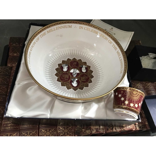 303 - A Spode Millennium Collection bowl, in box