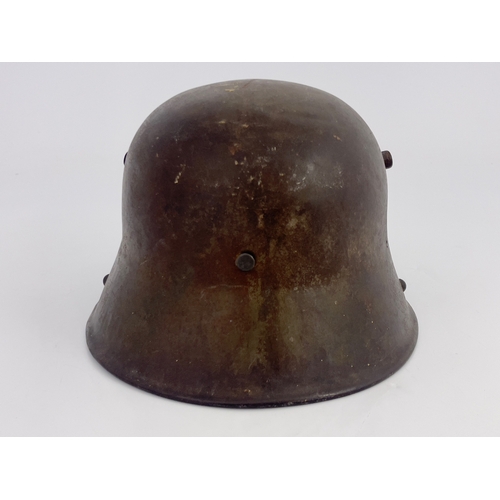 181 - A WW1 Imperial German Stahlhelm M1916 steel helmet