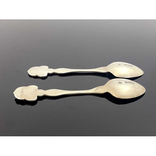 100 - Kate Harris for William Hutton, a pair of Arts and Crafts silver and enamelled tea spoons, London 19... 