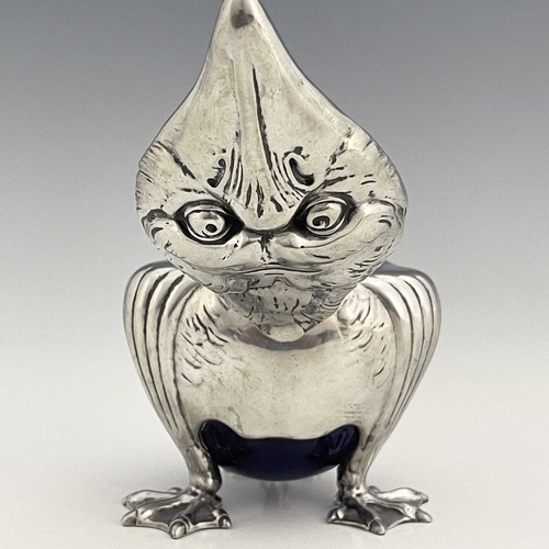 143 - Joseph Reinemann, Munich, a Jugendstil pewter novelty inkwell in the form of a grotesque bird, with ... 