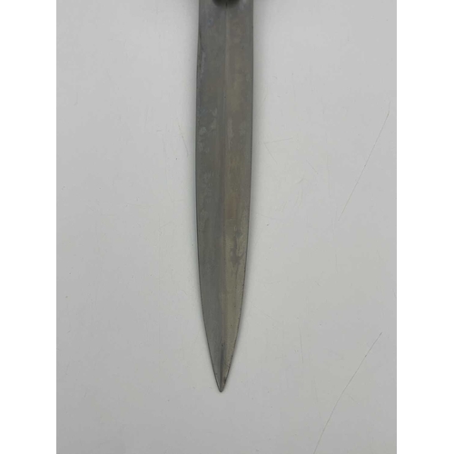 283 - Third Reich German RLB second pattern Enlisted Rank's dagger, housed in black metal scabbard with ha... 