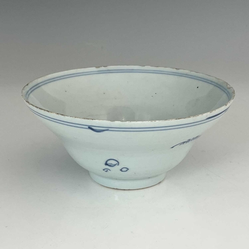 480 - A Chinese blue and white bowl, Ming Dynasty 'Transitional Period', circa 1650, of flared conical for... 