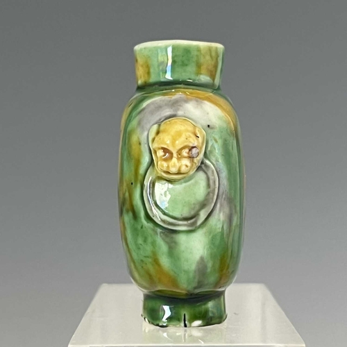 494 - A rare Chinese porcelain snuff bottle, 18th Century, decorated in mottled 'sancai' glazes of yellow ... 