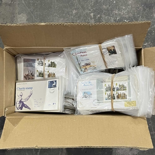 142 - A quantity of first day covers, to include: London 1980 International Stamp Exhibition, Charity Stam... 