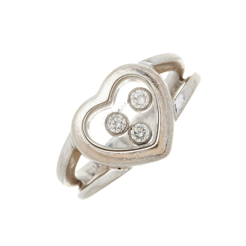 147 - Chopard, an 18ct gold Happy Diamonds heart-shape ring, circa 1999, signed Chopard, serial 9213458, t... 