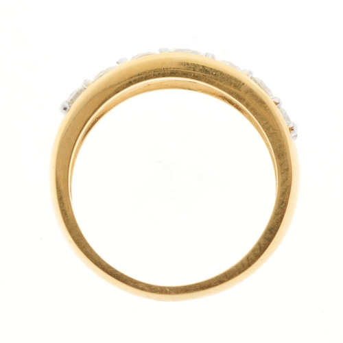 55 - An 18ct gold graduated brilliant-cut diamond ring, with tapered band, diamond weight 1ct, estimated ... 