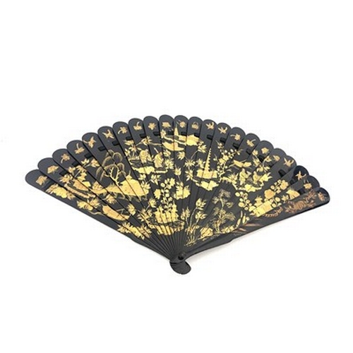 278 - A 19th century Chinese export Canton black lacquer and gilt brise fan, Qing dynasty, with rounded to... 