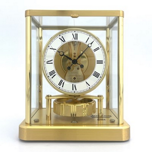 550 - Jaeger Le Coultre, a gilt brass Atmos clock, thirteen jewel Swiss movement, in a cuboid case with fi... 