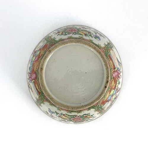 558 - A Chinese Canton Famille rose bowl, Qing Dynasty, 19th Century, decorated with panels of narrative f... 