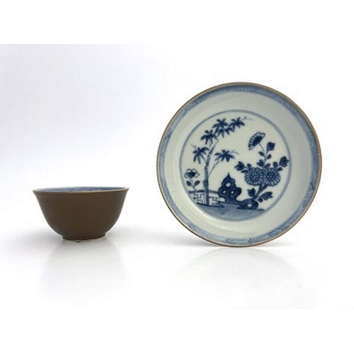 596 - A Chinese Qianlong tea bowl and saucer, Nanking Cargo, circa 1752, in the Batavia Bamboo pattern, un... 