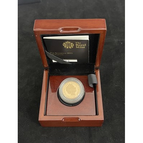 64 - Elizabeth II, a 2015 gold proof full sovereign, obverse portrait by Ian Rank-Broadley FRBS, in Royal... 