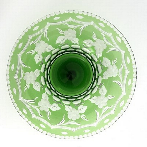 674 - Stevens and Williams, an intaglio flash cut glass bowl, circa 1935, cased green over colourless, foo... 