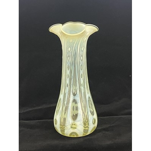 685 - An Arts and Crafts opalescent glass vase, circa 1890, possibly Kempton or Stourbridge, bulbous form ... 