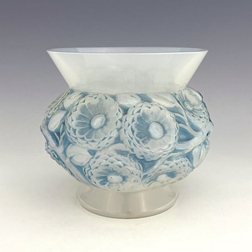 783 - Rene Lalique, a Soucis opalescent glass vase, model 1039, designed circa 1930, polished and frosted ... 