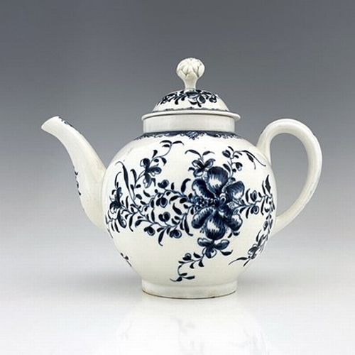 999 - A Lowestoft blue and white porcelain teapot and cover, crescent mark, circa 1770, decorated in the M... 