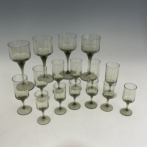 161 - Sven Palmquist for Orrefors, a part suite of Rhapsody drinking glasses, smoky green, including wine ... 