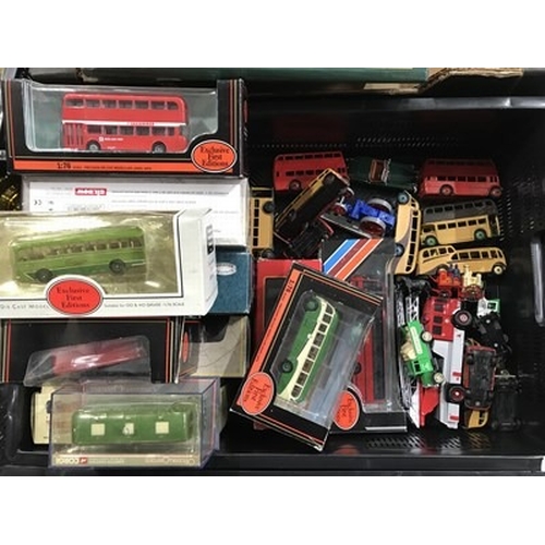 9 - A collection of die cast and model buses etc, including Corgi, together with unboxed collection of d... 