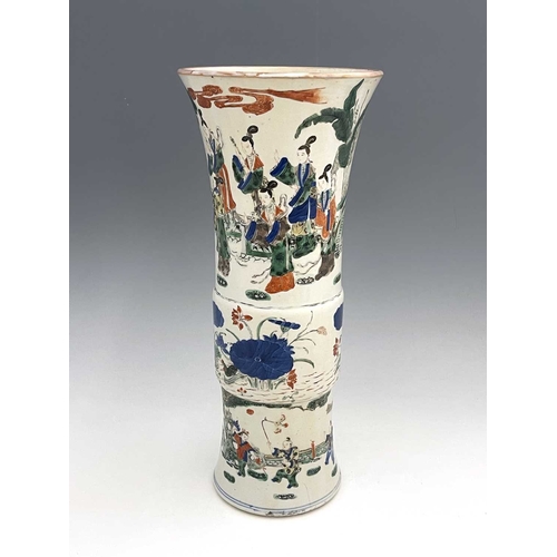 355 - A Chinese famille rose jar and cover or tea caddy, Canton, cylindical form, painted in the round wit... 