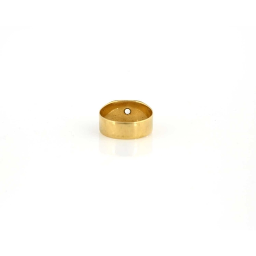 7 - An 18ct gold white gem signet ring