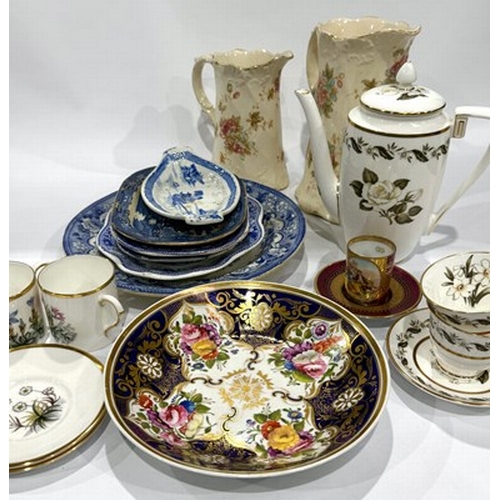 144 - A collection of English and Continental ceramics including Royal Vienna, a Royal Worcester porcelain... 