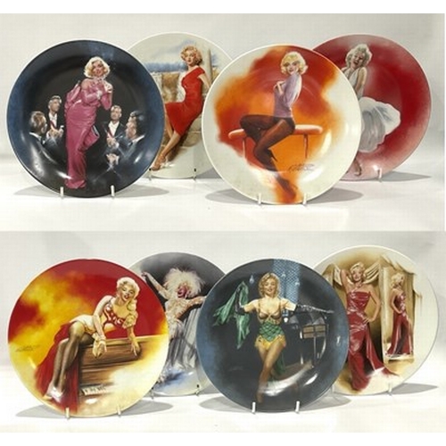 201 - A collection of commemorative Marylin Monroe plates, featuring 'Dimonds are a girls best friend', 'N... 