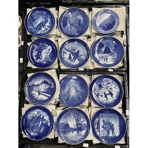 71 - A collection of Royal Copenhagen annual Christmas plates dating from 1909 onwards, including plates ... 