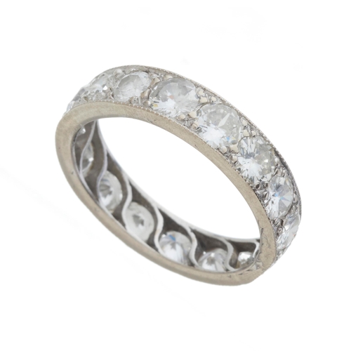 26 - An early 20th century circular-cut diamond full eternity ring, estimated total diamond weight 2.20ct... 