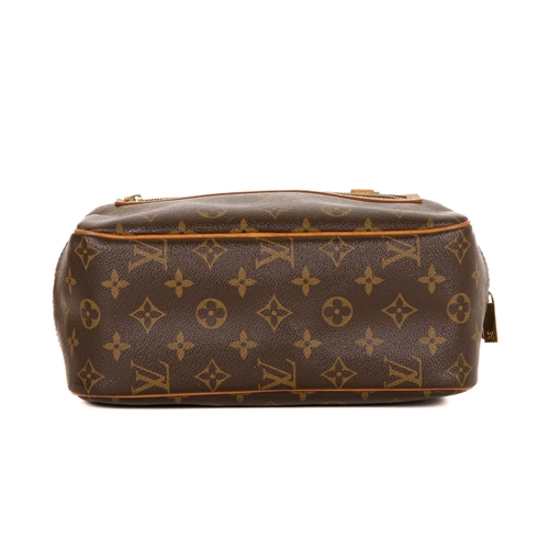 343 - Louis Vuitton, a monogram Cite MM handbag, featuring the maker's classic monogram coated canvas exte... 