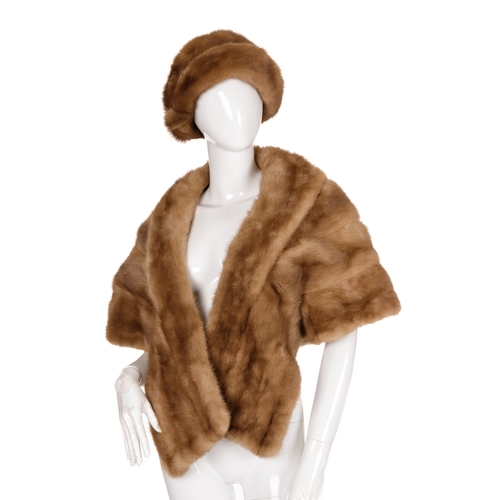 456 - A pastel mink bolero/stole and mink hat, designed with an open front and an interior side pocket, to... 