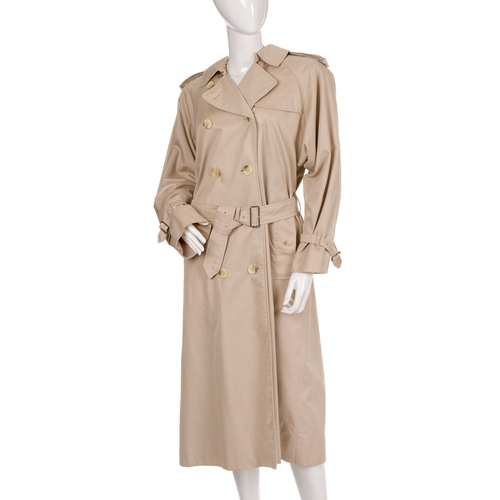 241 - Burberry, a ladies classic trench coat, designed with a notched lapel collar, buttoned epaulettes, d... 