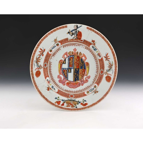 368 - A Chinese armorial plate, 18th century, painted with a central coat of arms, within a border of ausp... 