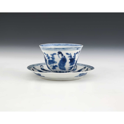 384 - A Chinese blue and white tea bowl and saucer, mark for Hall of Rare Jade, Kangxi or earlier, painted... 