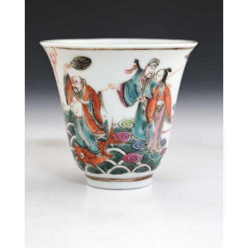 390 - A Chinese famille verte beaker, Xuande Ming Dynasty mark, flared trumpet form, painted with deities ... 