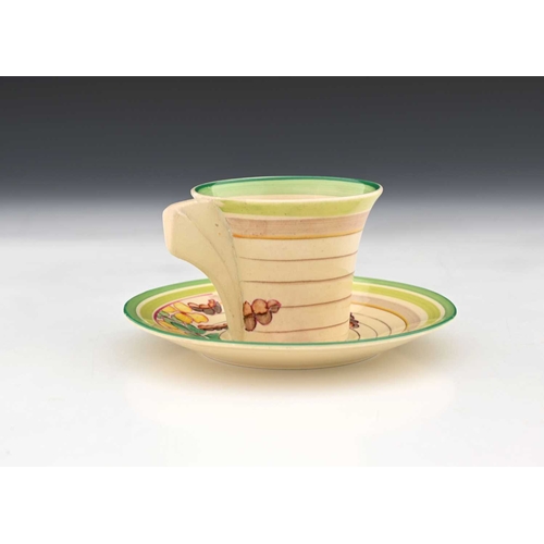 563a - Clarice Cliff, a Green Hydrangea cup and saucer