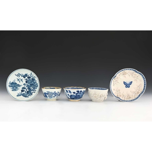 740 - English blue and white porcelain tea ware including Worcester, a soft paste florally encrusted quatr... 