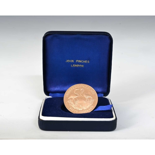 90 - Elizabeth II, Bahamas, Fifty Dollar gold proof (12 carat) coin, 1973, 15.65g, in case