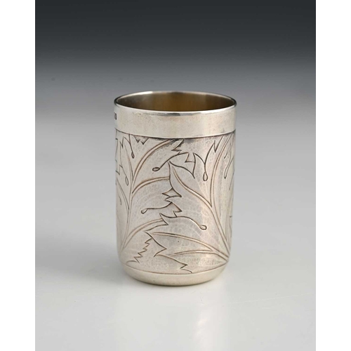 334 - Rod Kelly. An Elizabeth II silver beaker or tot cup, of cylindrical form with rounded base, raised b... 