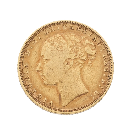 62 - Victoria, a gold full sovereign coin, dated 1873, diameter 2.2cm, 7.9g