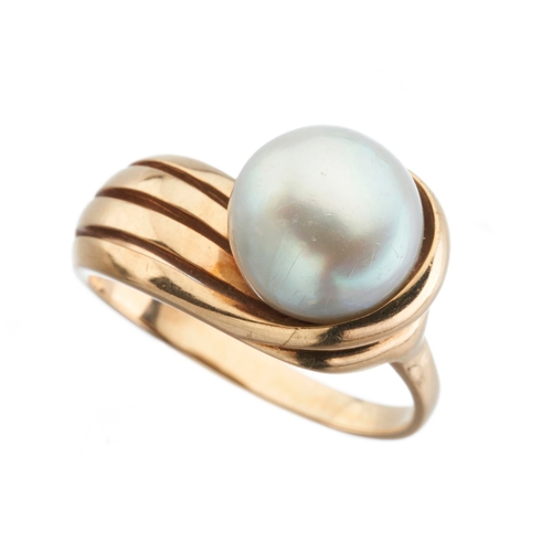 89 - Mikimoto, a 14ct gold cultured pearl single-stone dress ring, maker's marks for Mikimoto, pearl meas... 