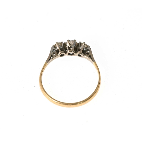 29 - An early 20th century 18ct gold circular-shape diamond three-stone ring, estimated total diamond wei... 